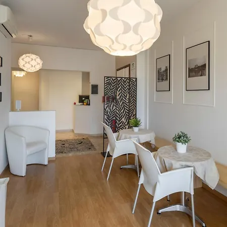 Maricla Boutique Rooms With Balcony & Free Parking Bed & Breakfast Verona