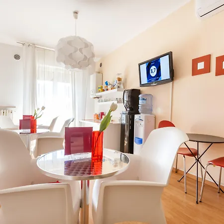 فندق مبيت وإفطار Maricla Boutique With Balcony & Free Parking