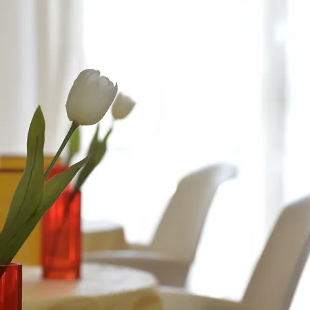 Maricla Boutique With Balcony & Free Parking فيرونا