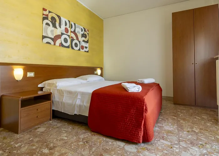 Frühstückspension Maricla 4*