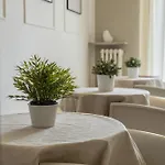 Maricla Bed & Breakfast 4*