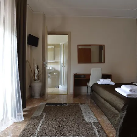 Maricla Verona