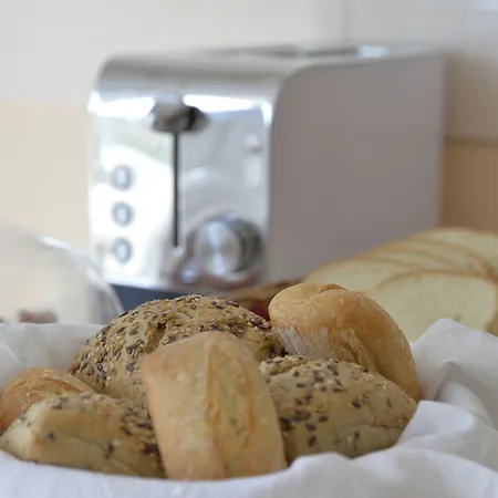 Bed & Breakfast Maricla Boutique Rooms With Balcony & Free Parking Verona