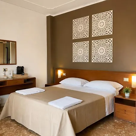 Mariclà Boutique With Balcony&free Parking Verona