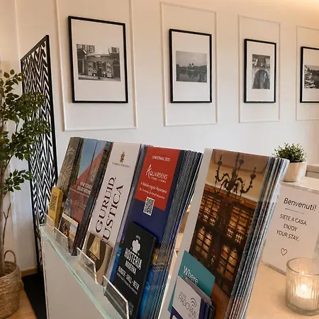 Mariclà Boutique With Balcony&free Parking Bed & Breakfast