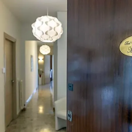 Maricla Boutique With Balcony & Free Parking 3*
