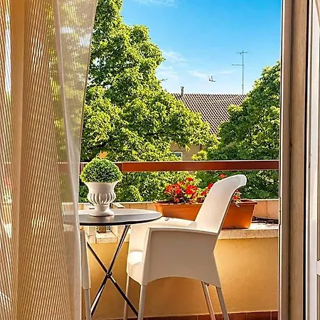 Maricla Boutique With Balcony & Free Parking Verona
